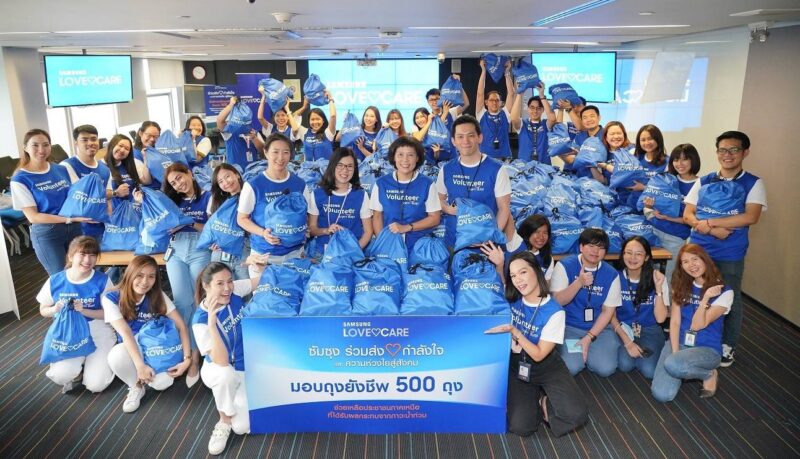 ซัมซุง มอบถุงยังชีพ 500 ชุด ช่วยเหลือผู้ประสบภัยน้ำท่วมภาคเหนือ สานต่อโครงการ “Samsung Love & Care”