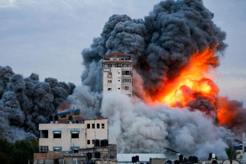 อิสราเอล “ประกาศสงคราม” หลังโดนฮามาสยิงถล่ม-จับตัวประกันรวมคนไทย ยอดตายพุ่ง!!