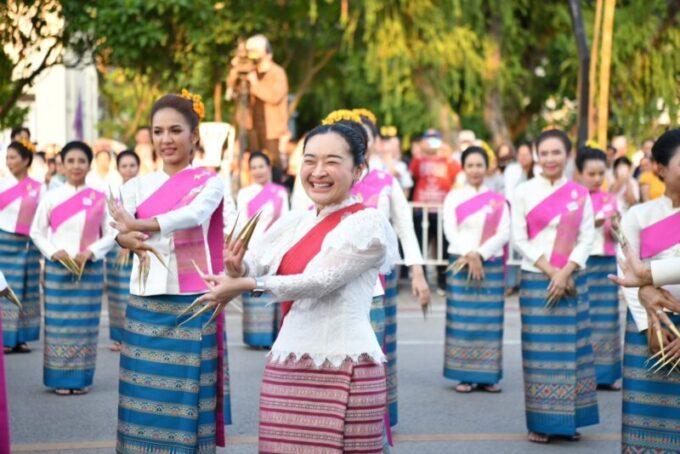 A record-breaking Thai dance celebrates 730 years of Chiang Mai, spotlighting its UNESCO aspirations.